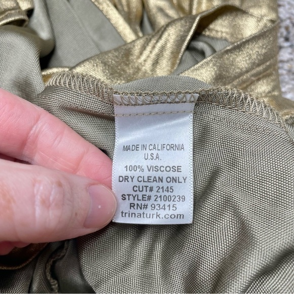 Trina Turk Liquid Gold Carrington Metallic Sequin Beaded V-Neck Dress 6 NWT - Picture 10 of 13